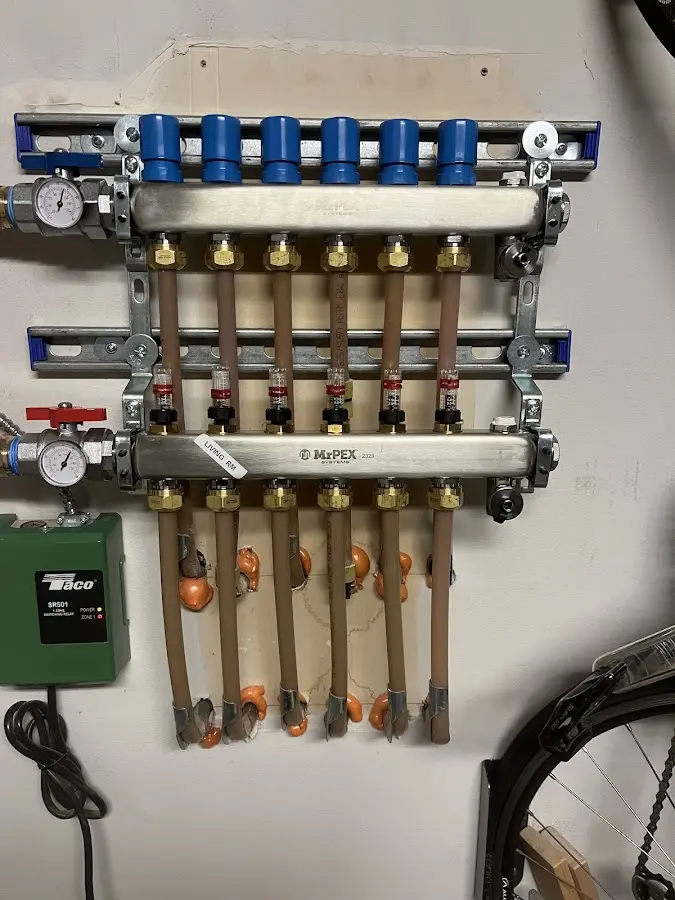 Plumber performing Leak Detection at a residential property in Shenandoah